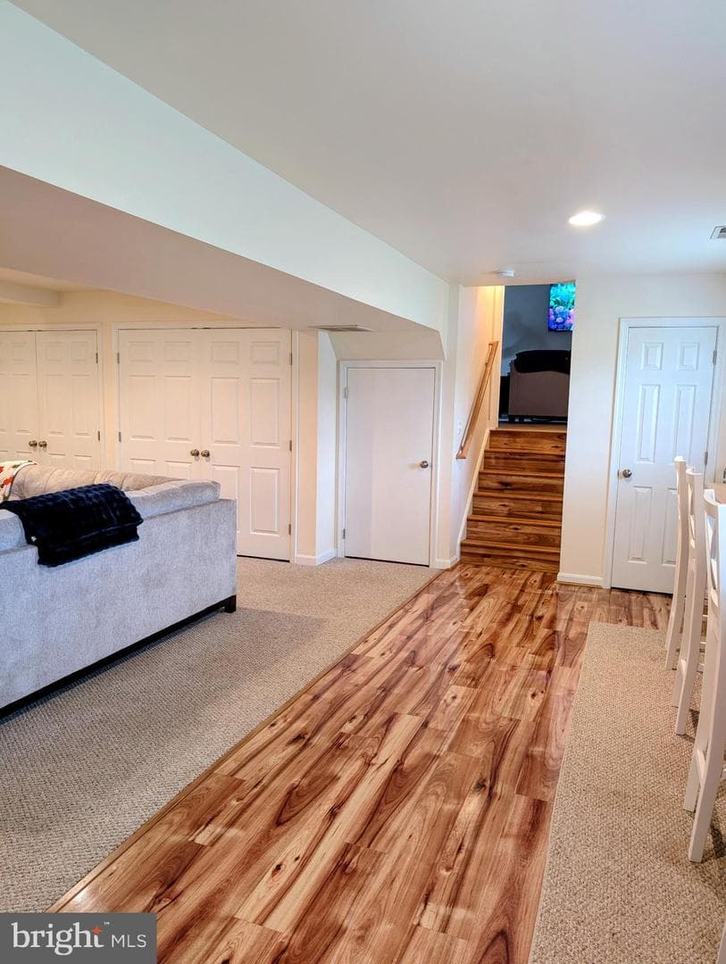 600 Canterbury Drive photo 34