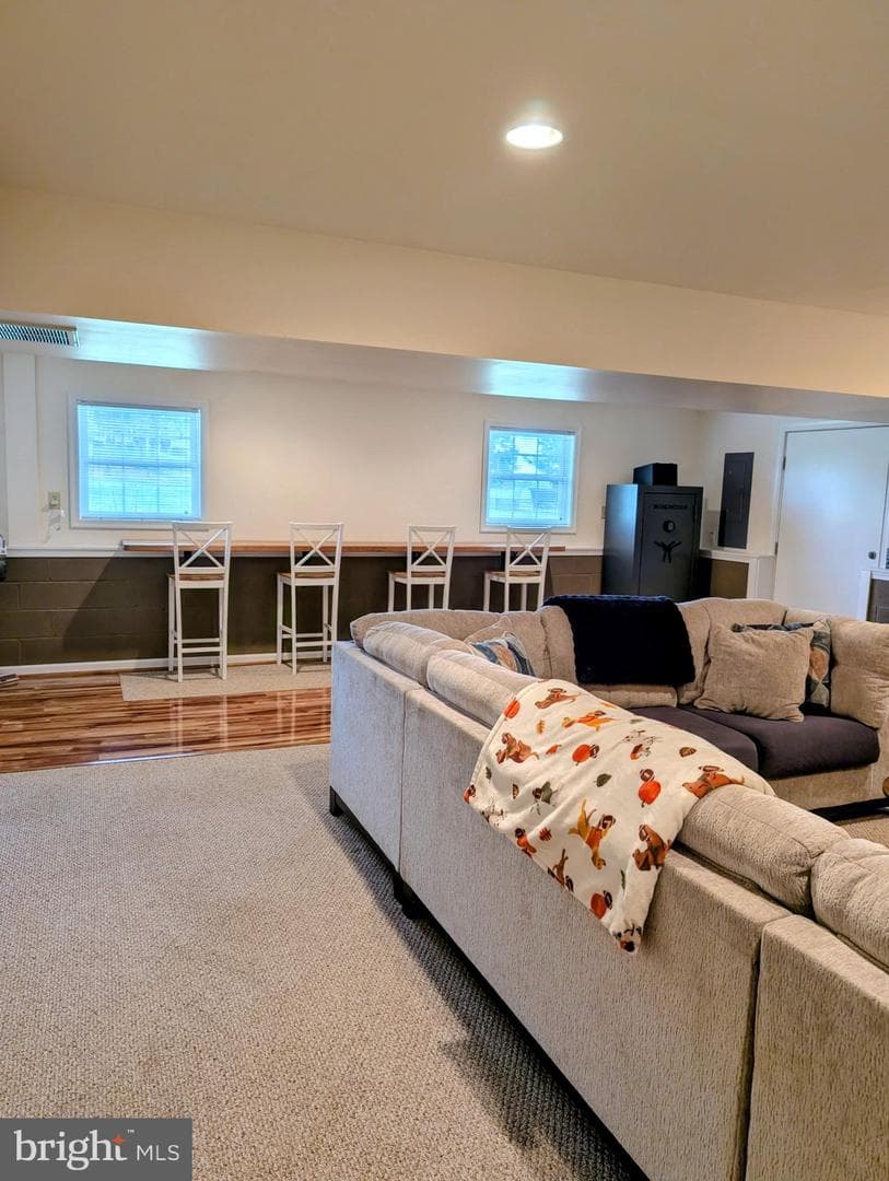 600 Canterbury Drive photo 37