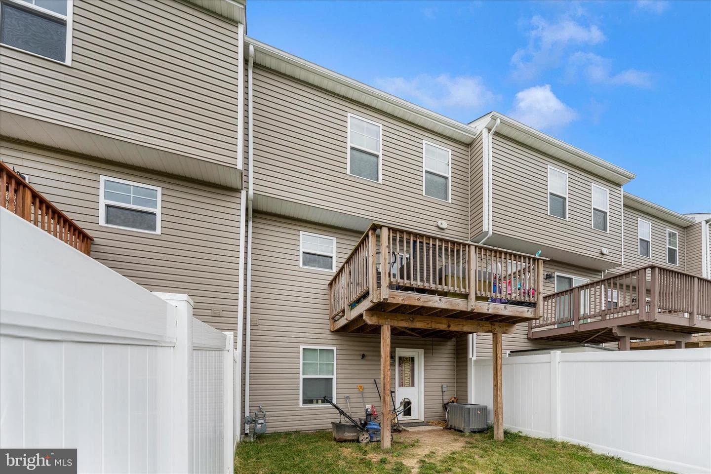 31 Moses Drive photo 38