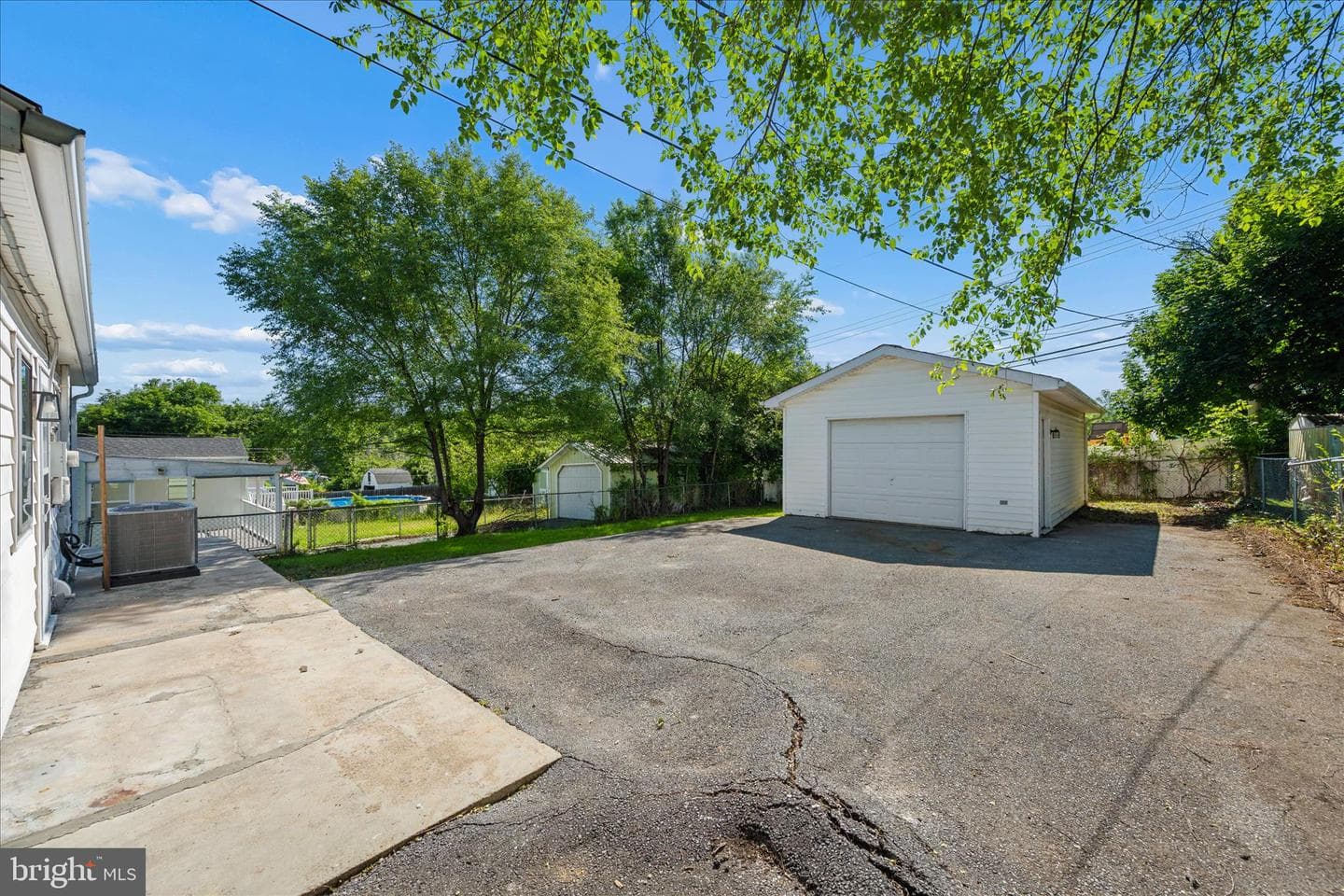 611 State Circle photo 37