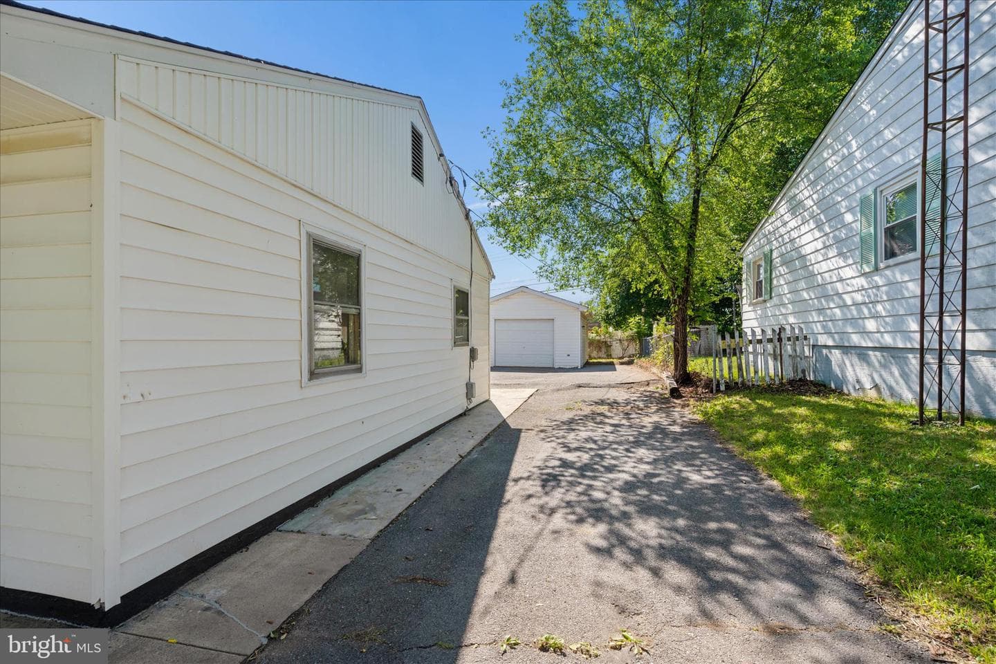 611 State Circle photo 40