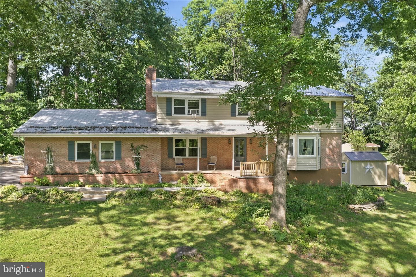 1084 Ridge Road S
