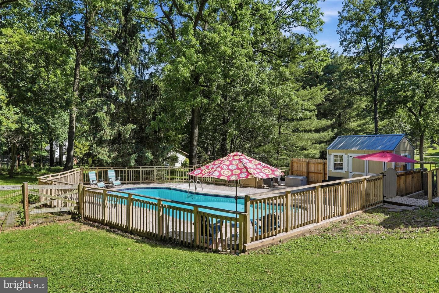 1084 Ridge Road S photo 43