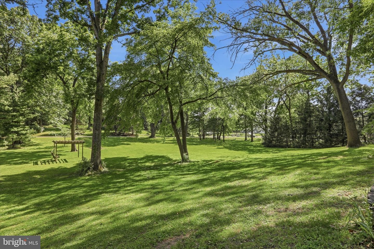 1084 Ridge Road S photo 52