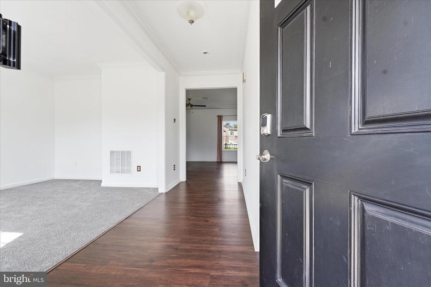 21 Whirlpool Way, Falling Waters