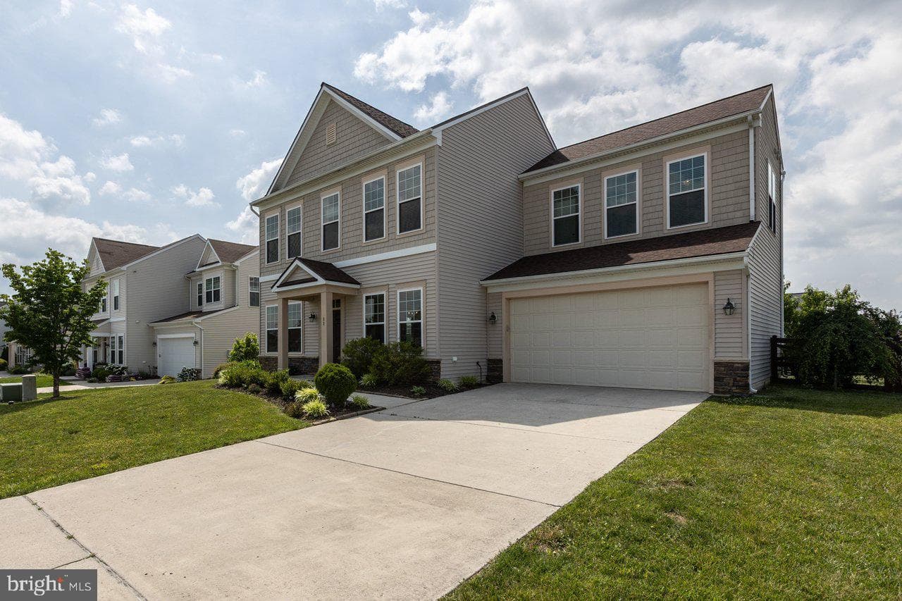 88 Liverpool Lane photo 44