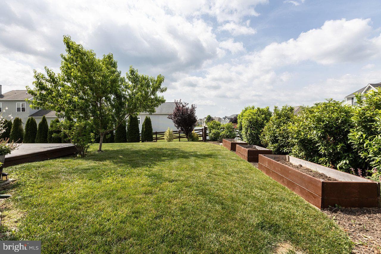 88 Liverpool Lane photo 47