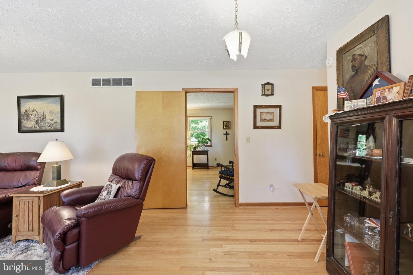 2277 Greensburg Road photo 3
