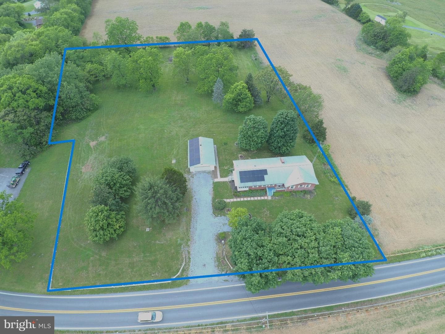 2277 Greensburg Road photo 44