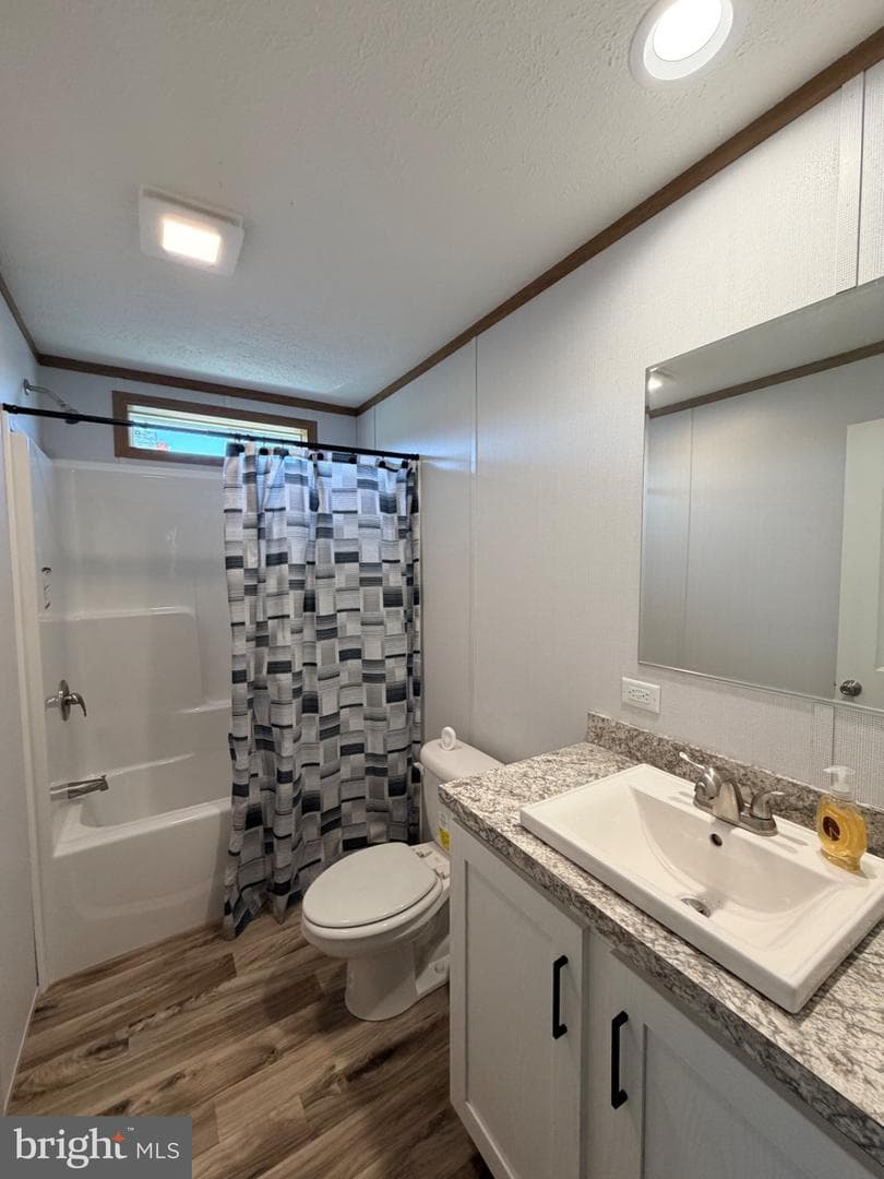 320 Valentine Drive photo 13