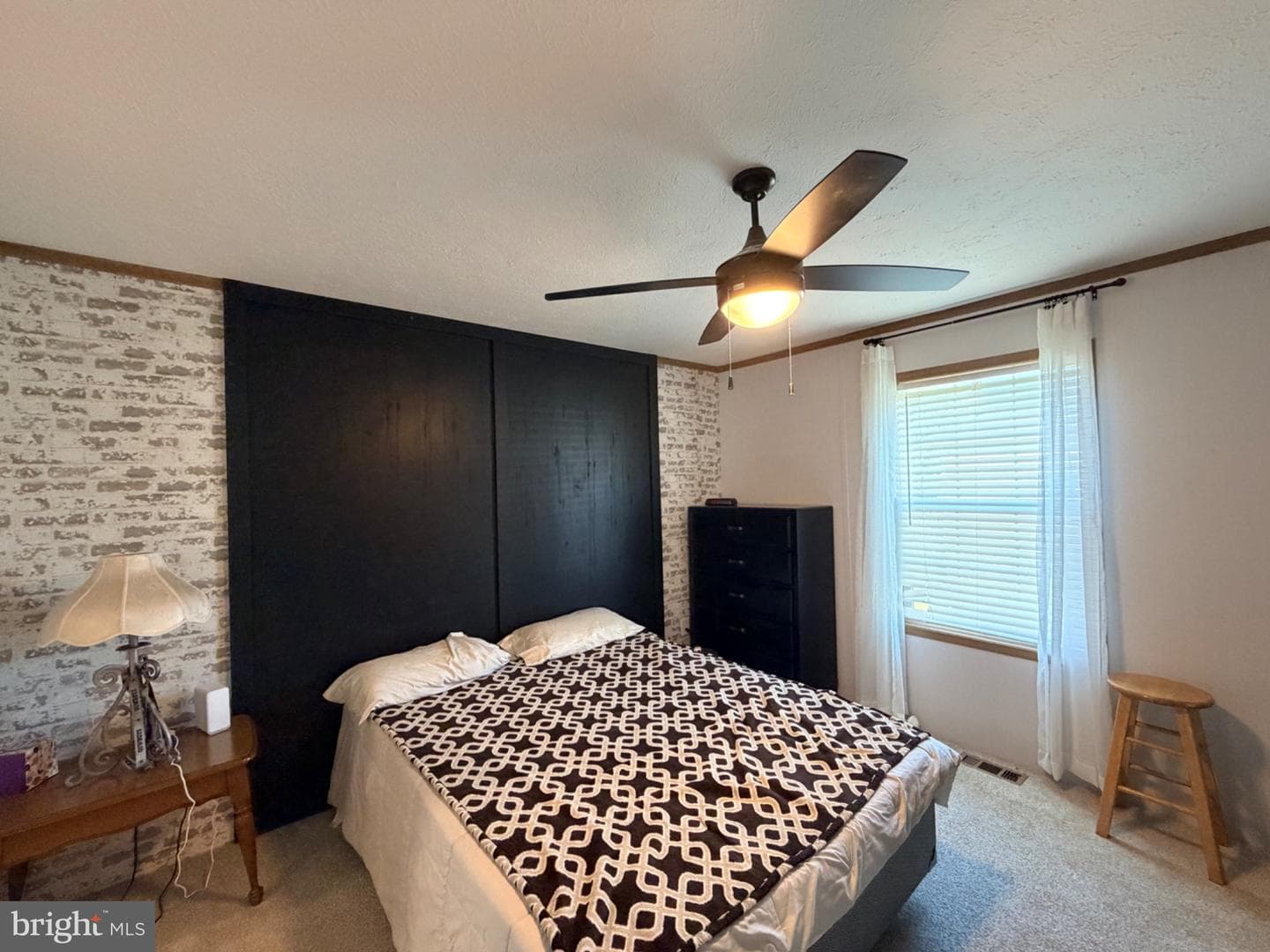 320 Valentine Drive photo 20