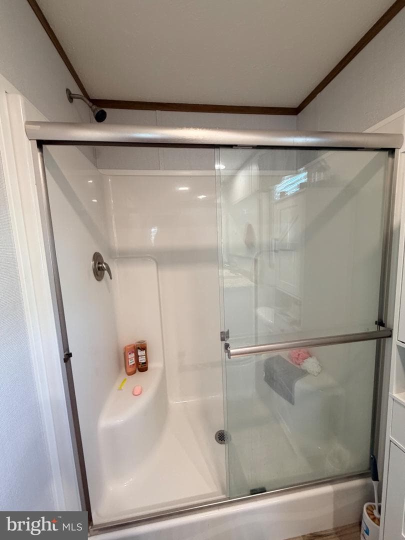 320 Valentine Drive photo 24