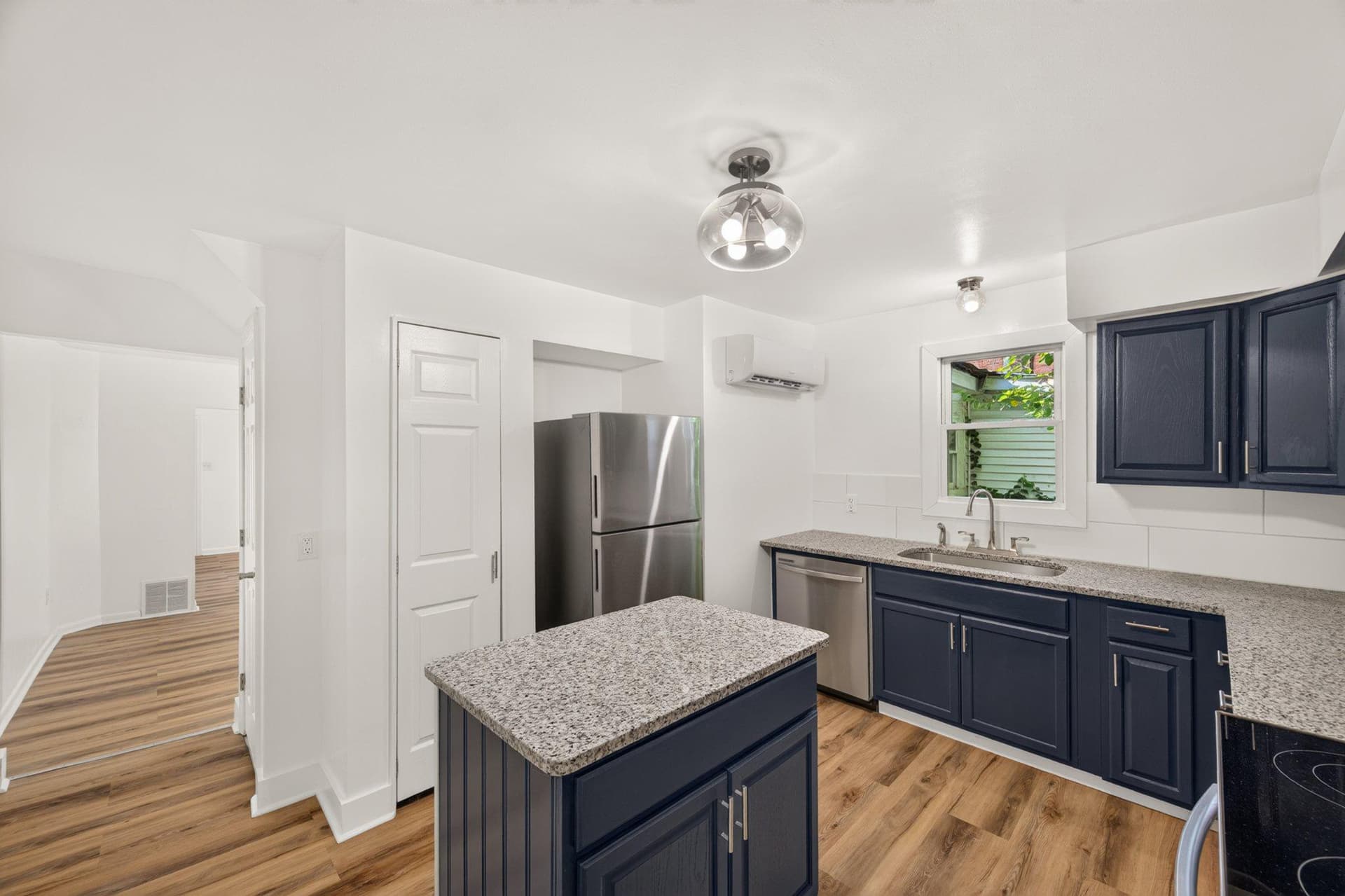 314 Randolph Street photo 6