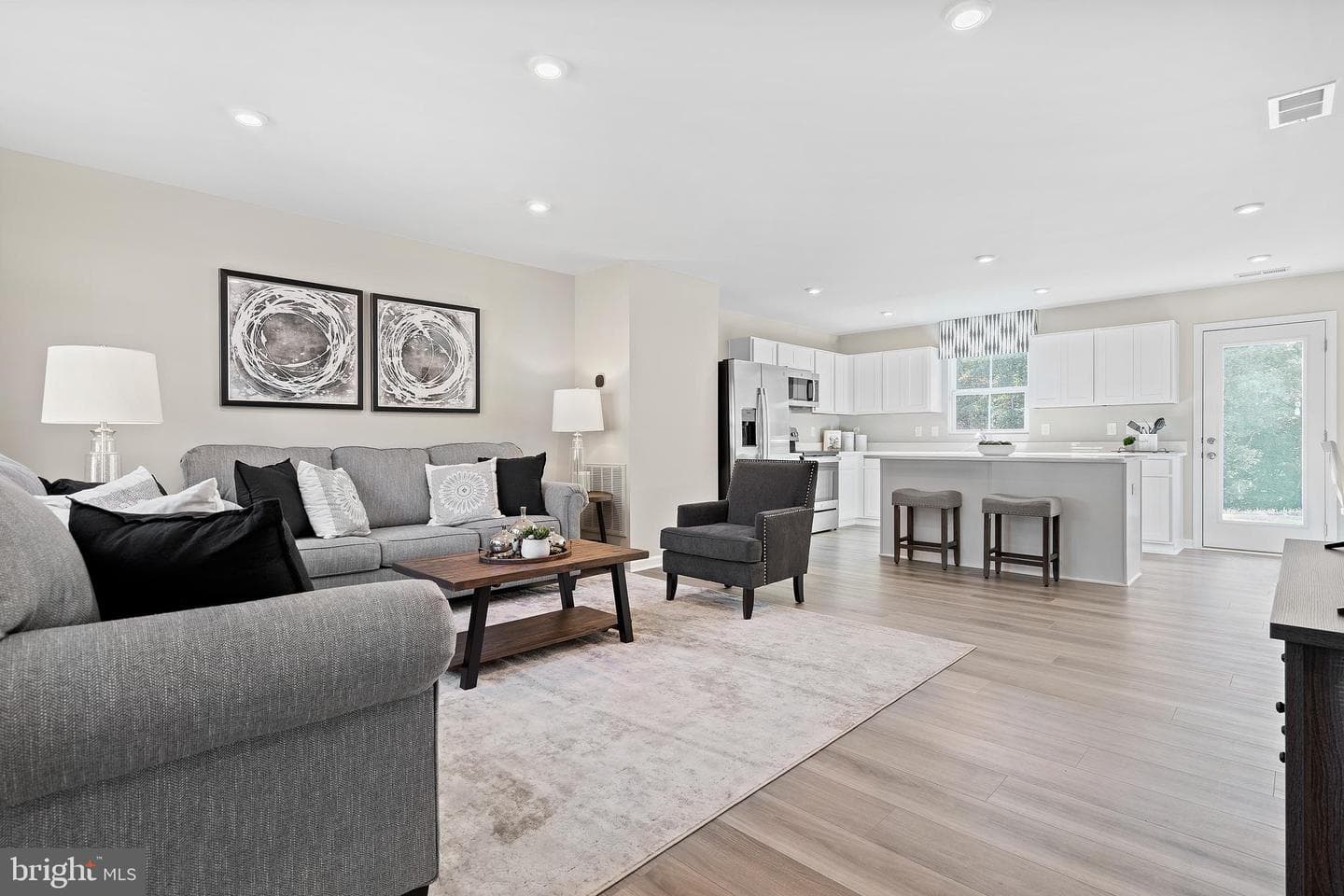 1614 Mutual Drive, Inwood