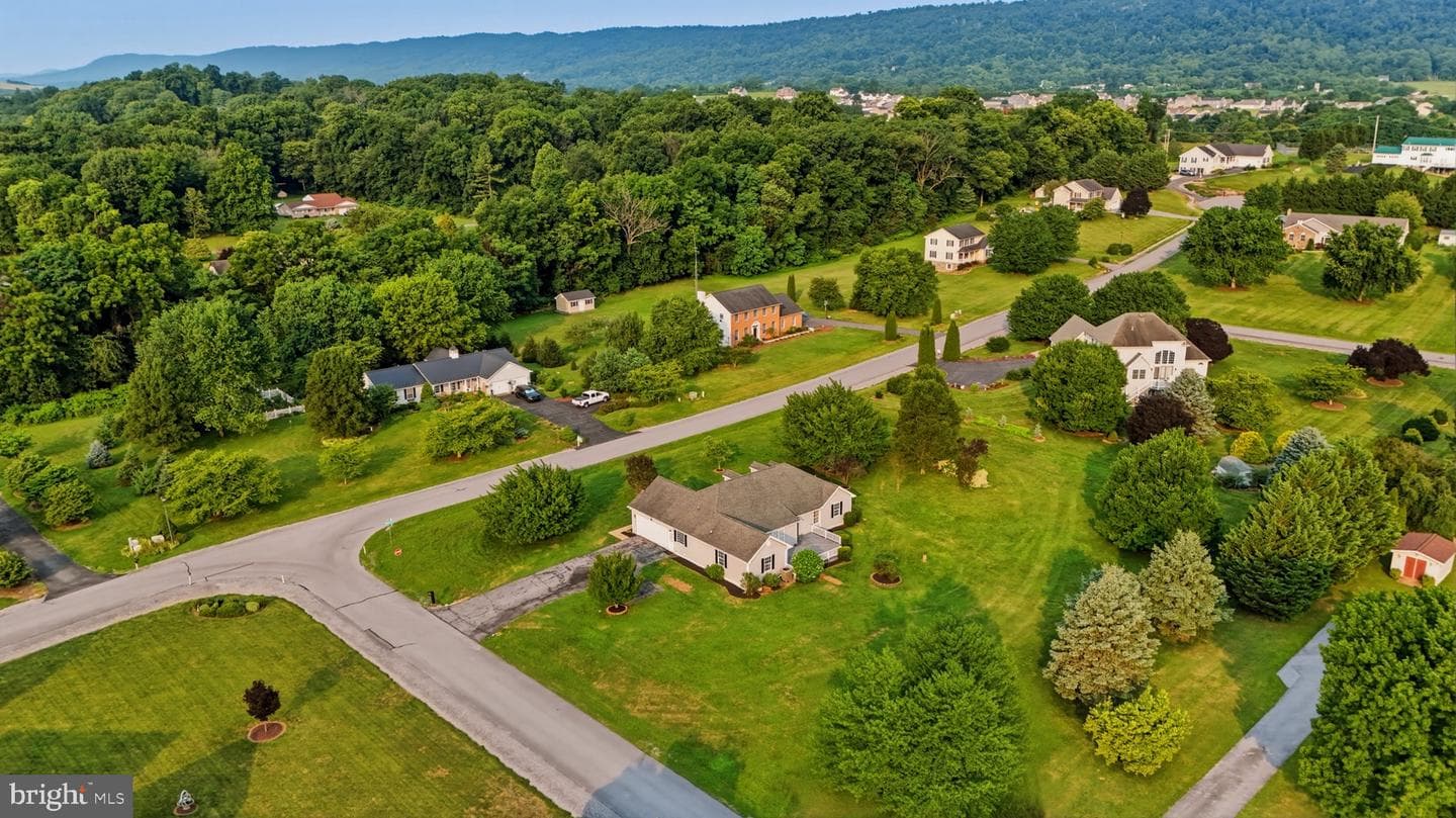 15 Sudley Lane photo 53