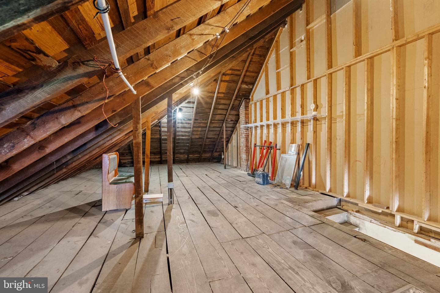 723 W King Street photo 26