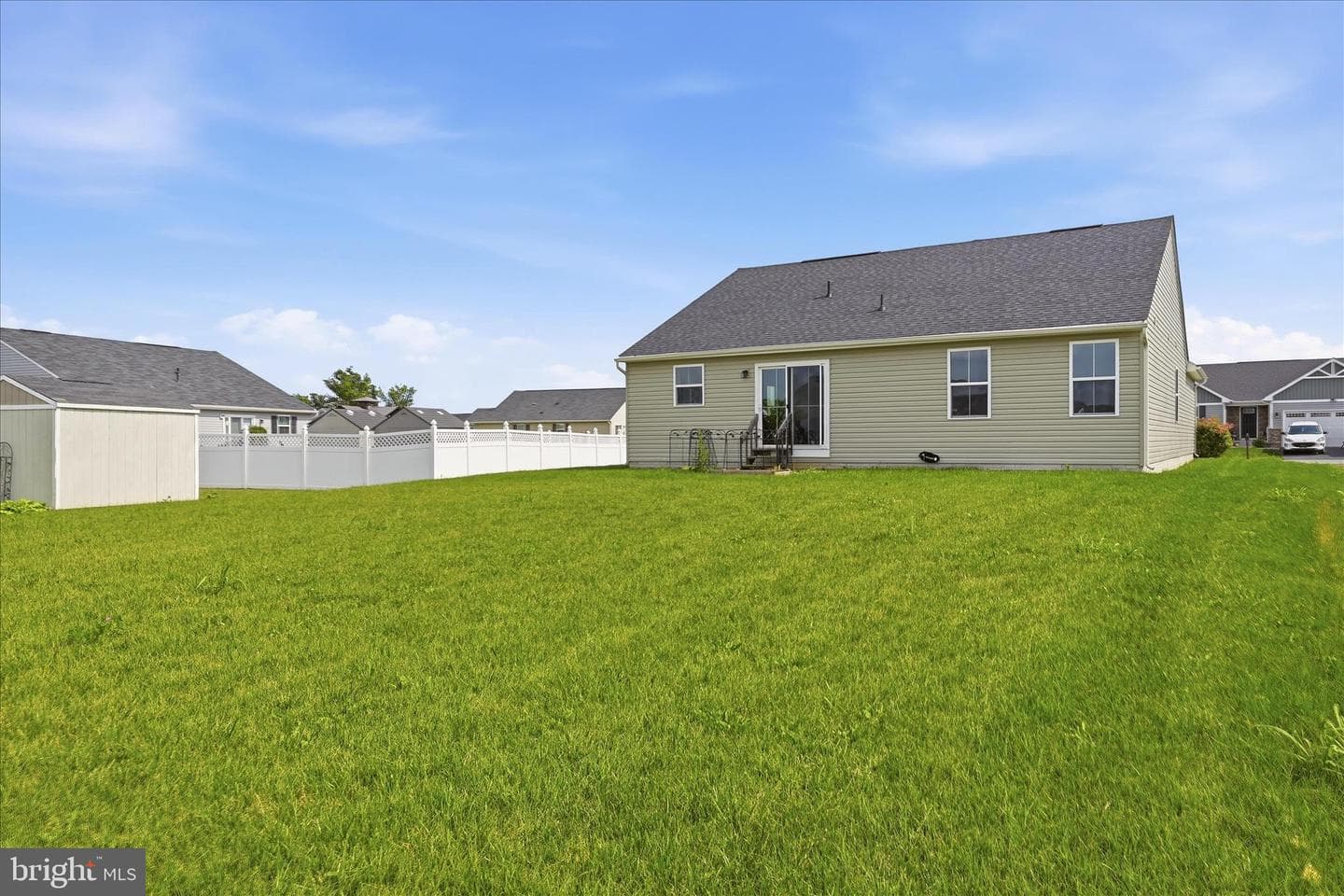 141 Bindweed Court photo 33