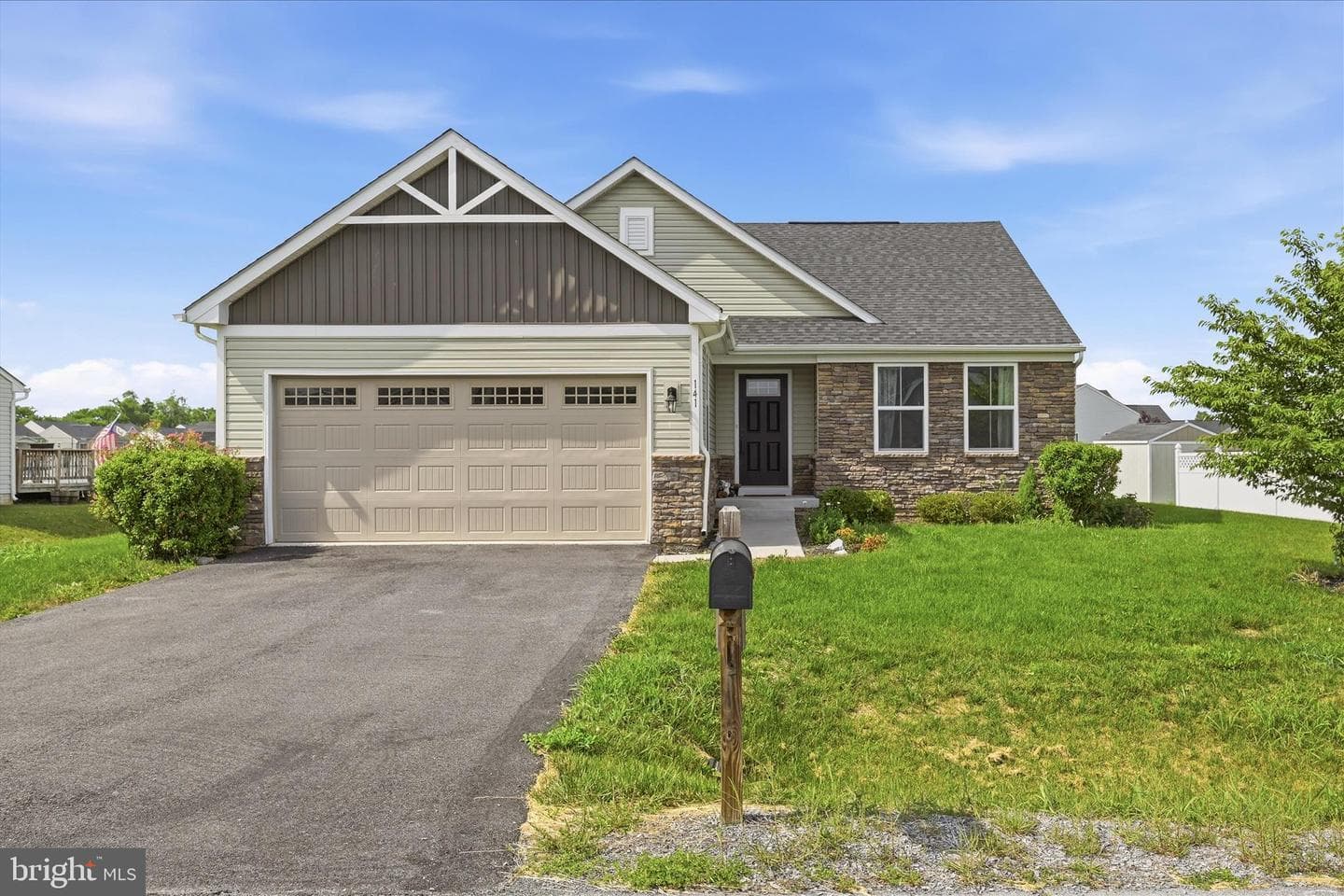 141 Bindweed Court photo 4