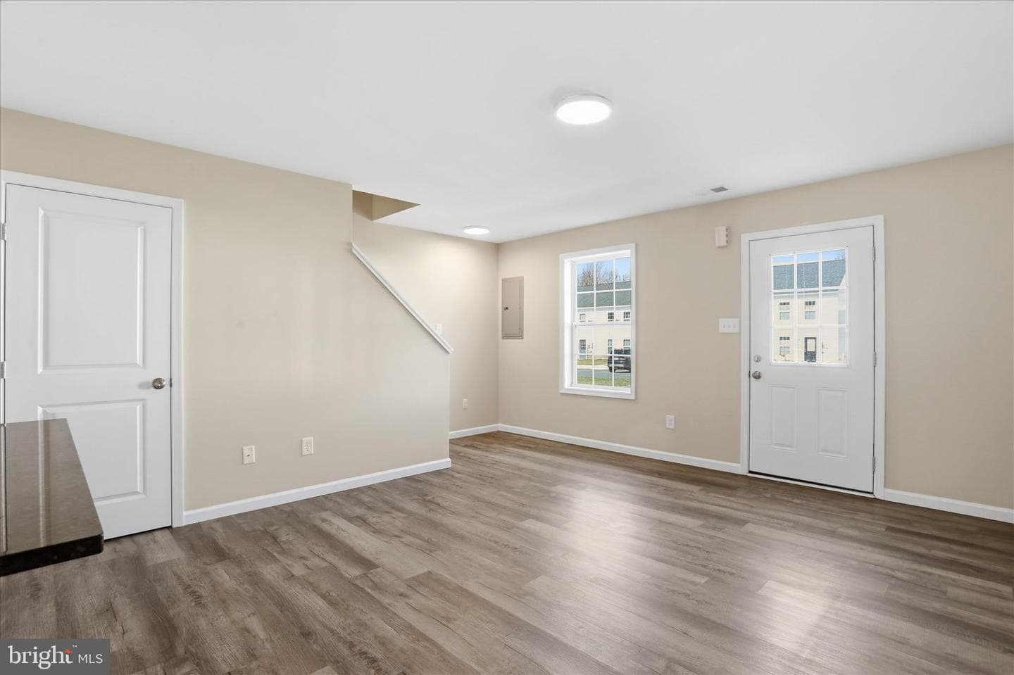 208 White Violet Way photo 5