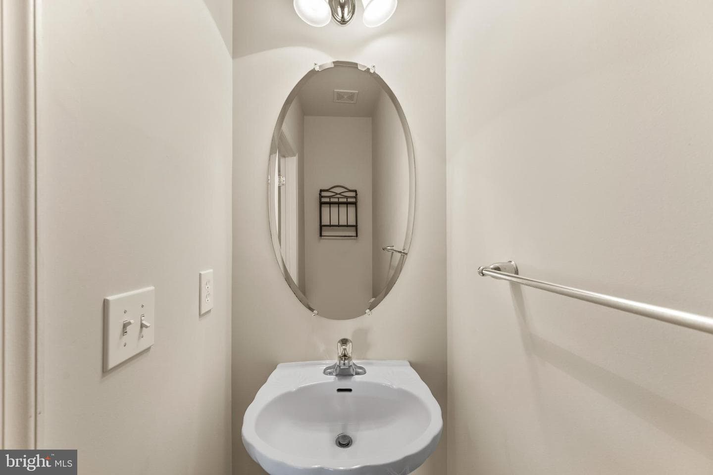 1400 Prentiss Point Parkway photo 18