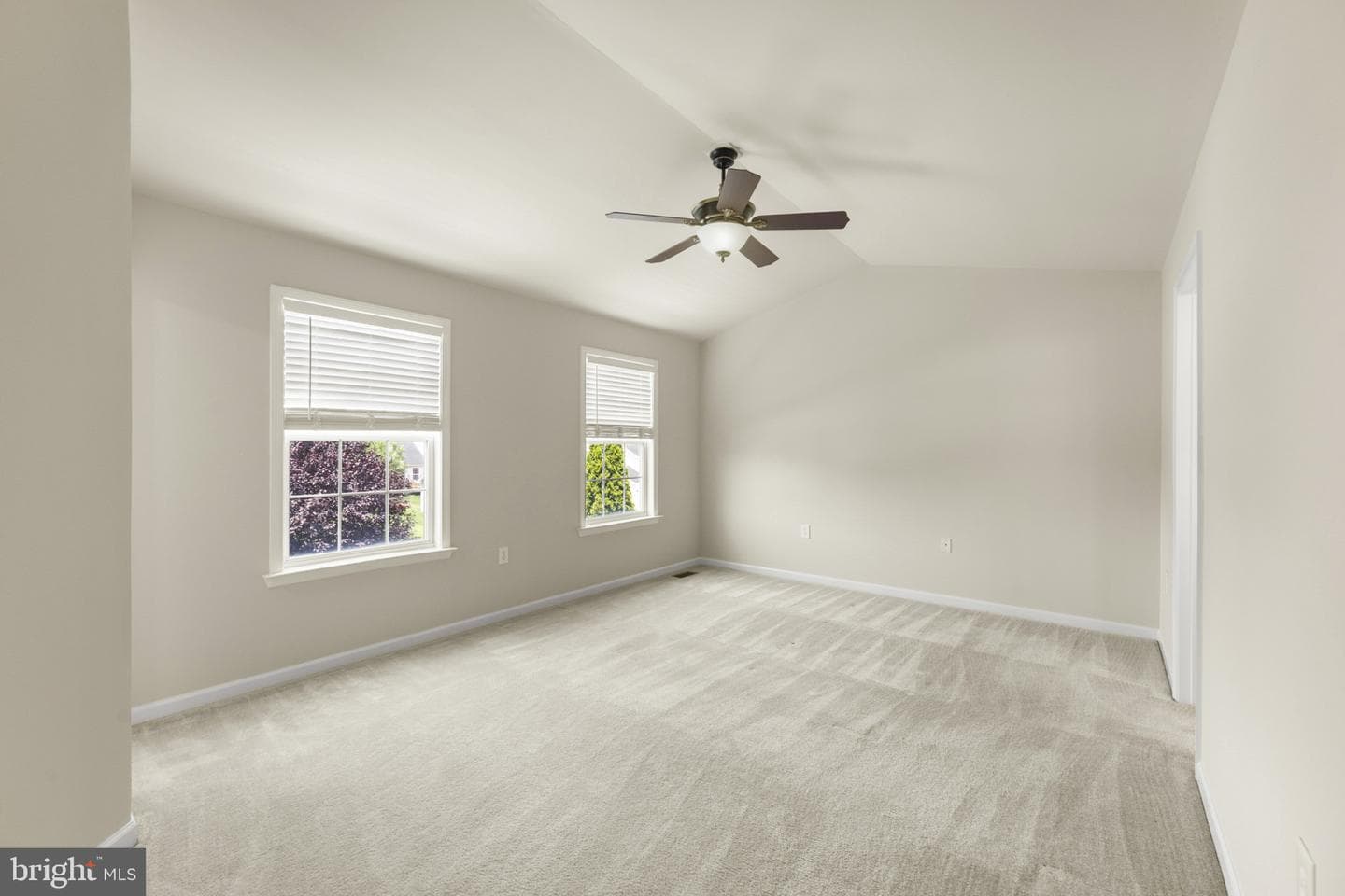 1400 Prentiss Point Parkway photo 23