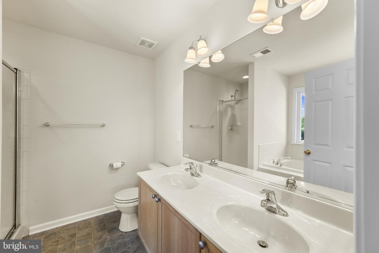 1400 Prentiss Point Parkway photo 26