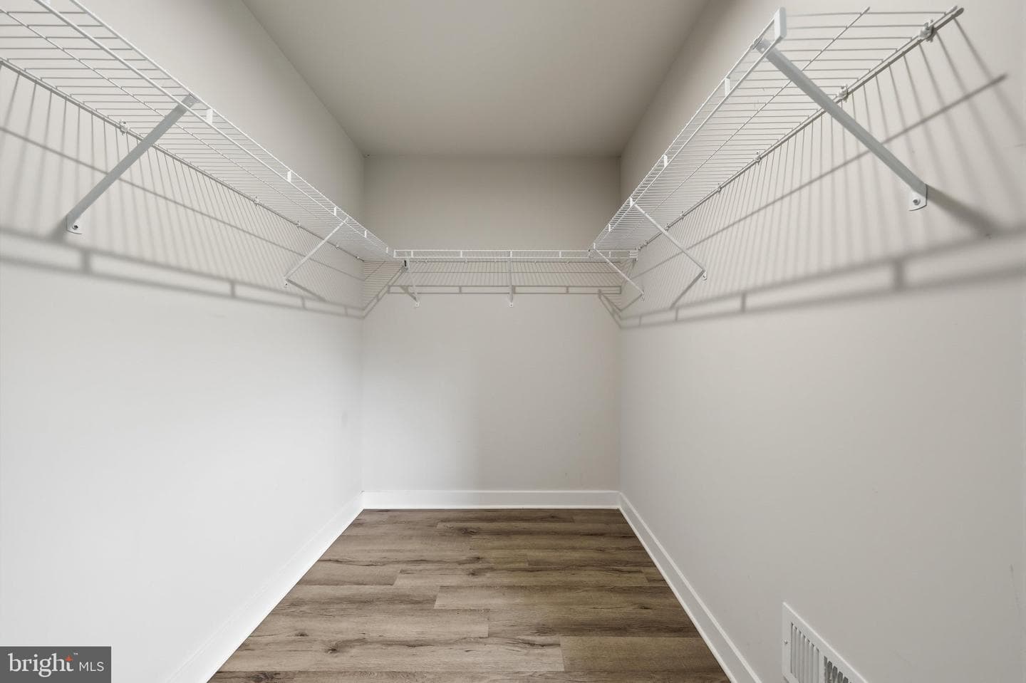 287 Bookers Court photo 19