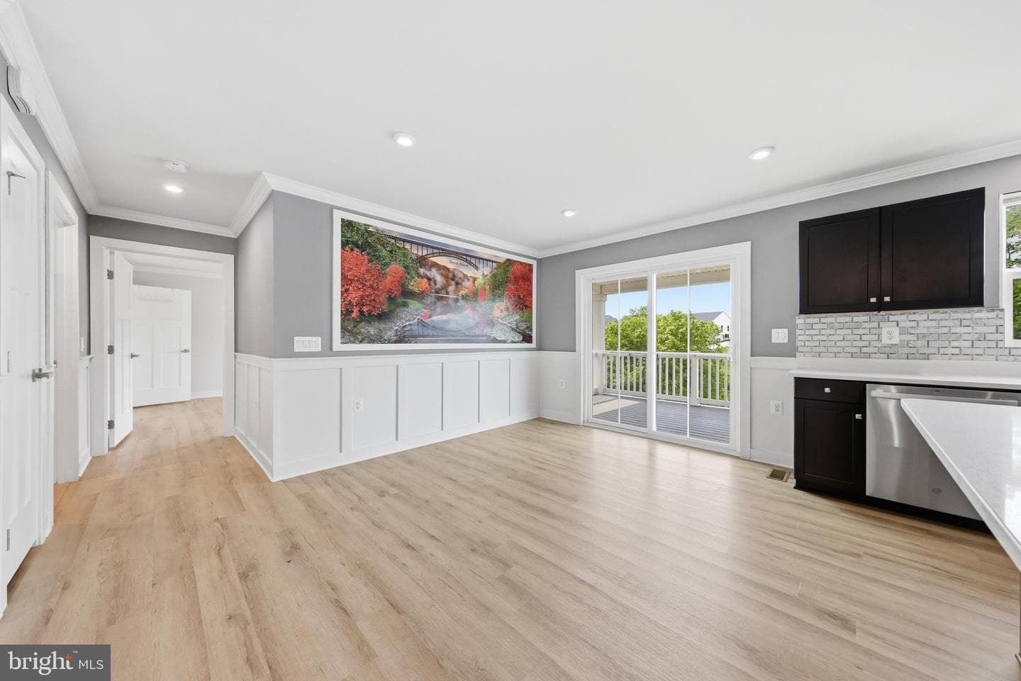 287 Bookers Court photo 9