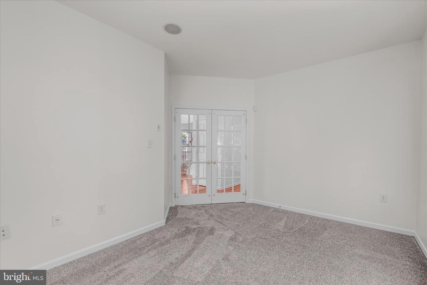 169 Rubens Circle photo 19