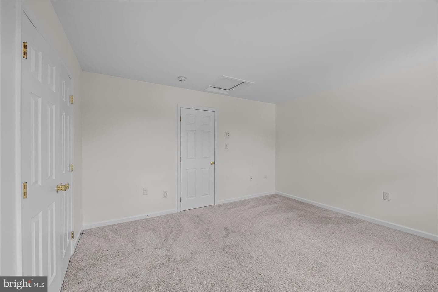 169 Rubens Circle photo 30