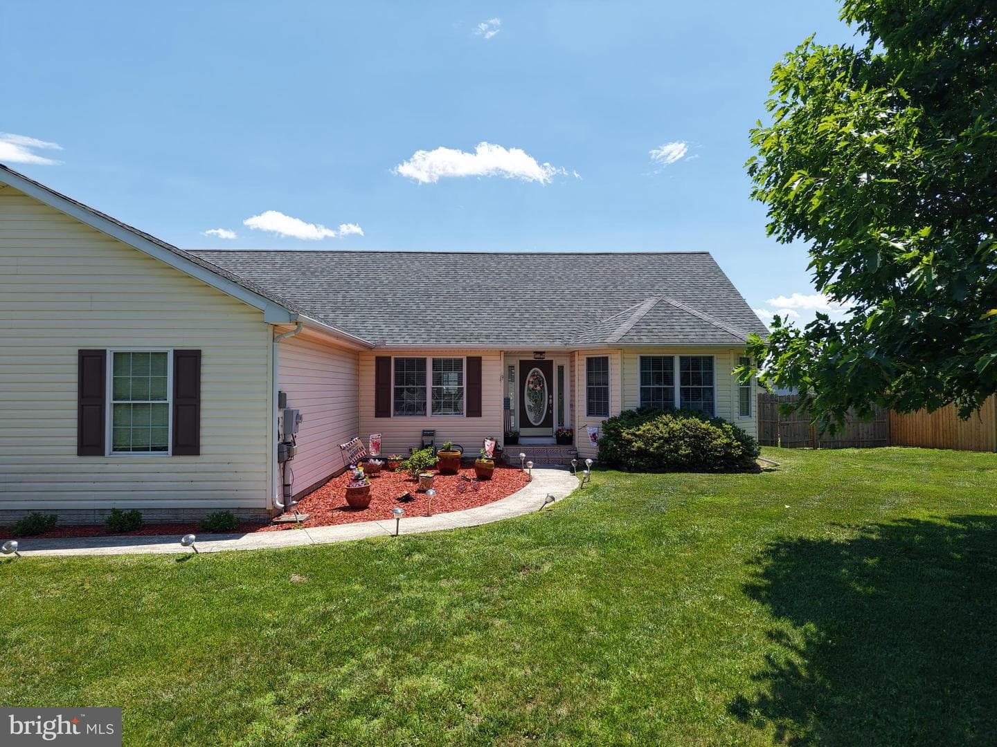 98 Knox Drive, Hedgesville