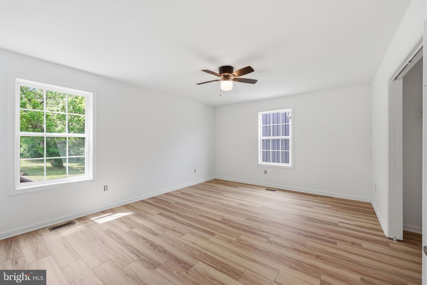 8757 Hedgesville Road photo 35