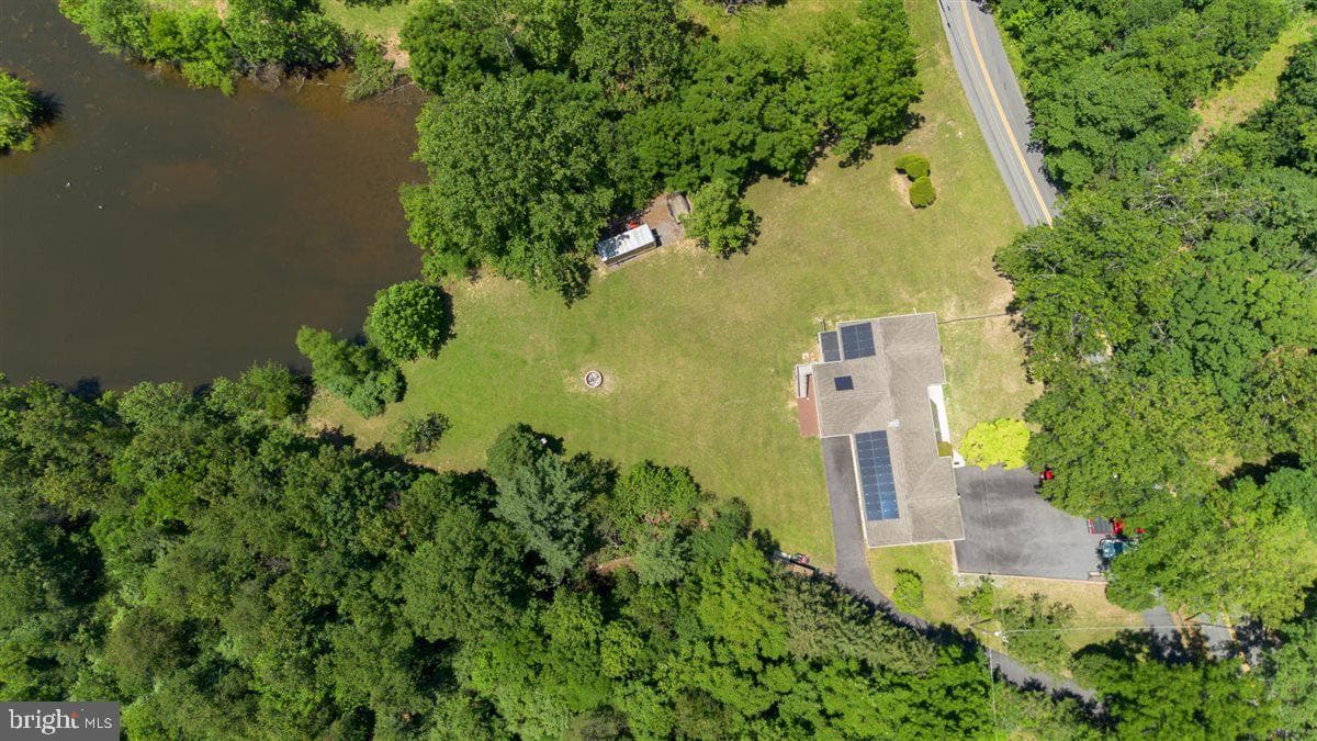 1618 Eagle School Road photo 45