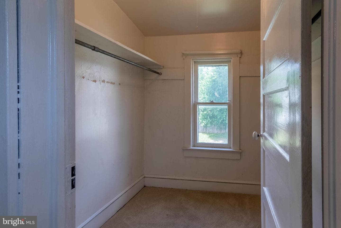 405 Porter Avenue photo 34