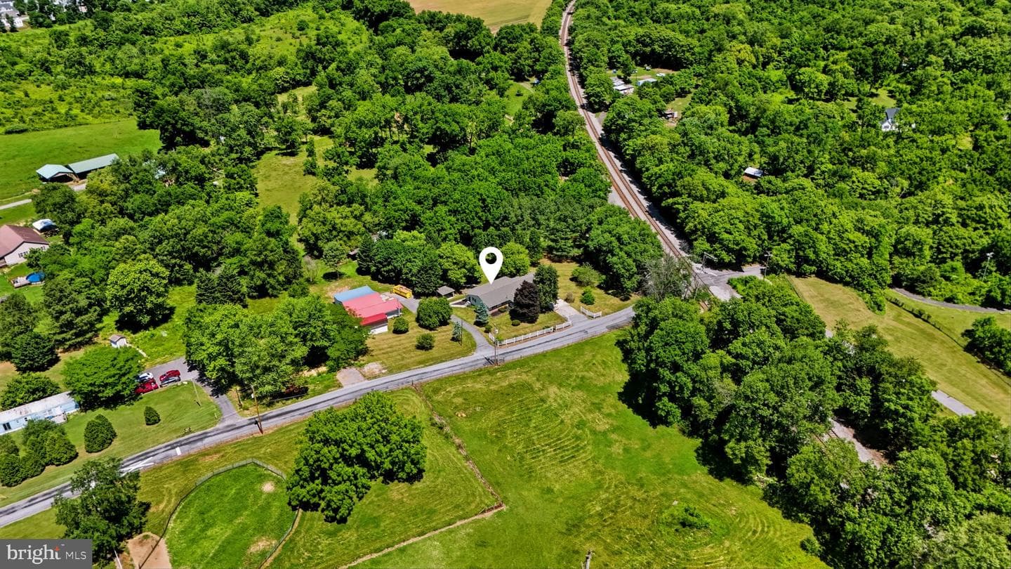 683 Ben Speck Road photo 48
