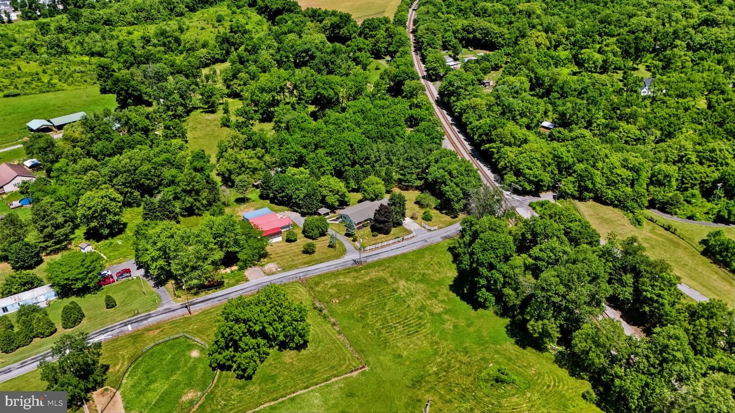 683 Ben Speck Road photo 49