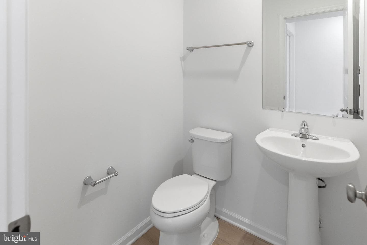 123 Grayling Road photo 12