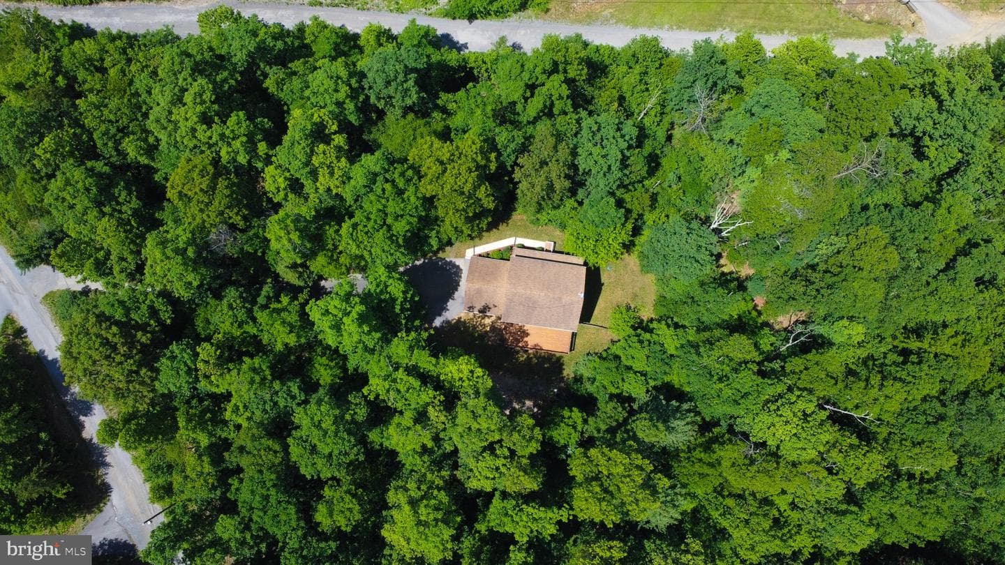 228 Warner Lane photo 47