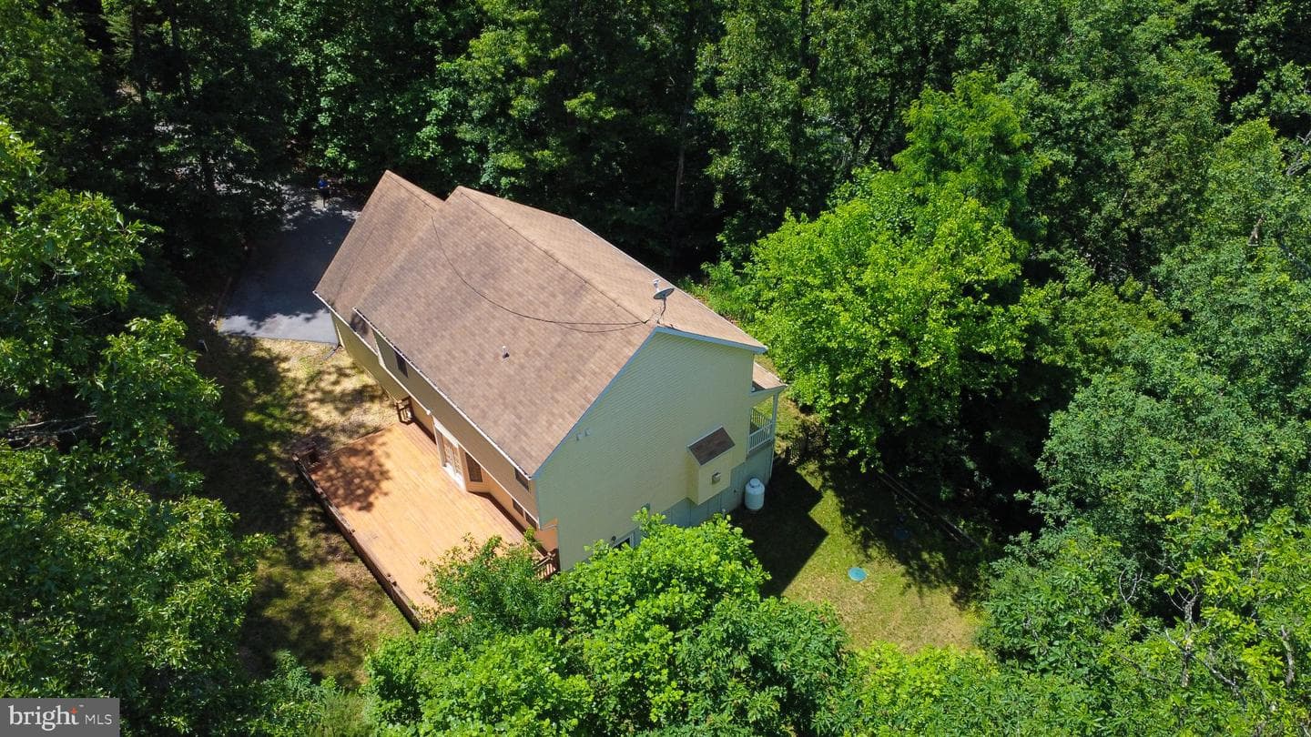 228 Warner Lane photo 52