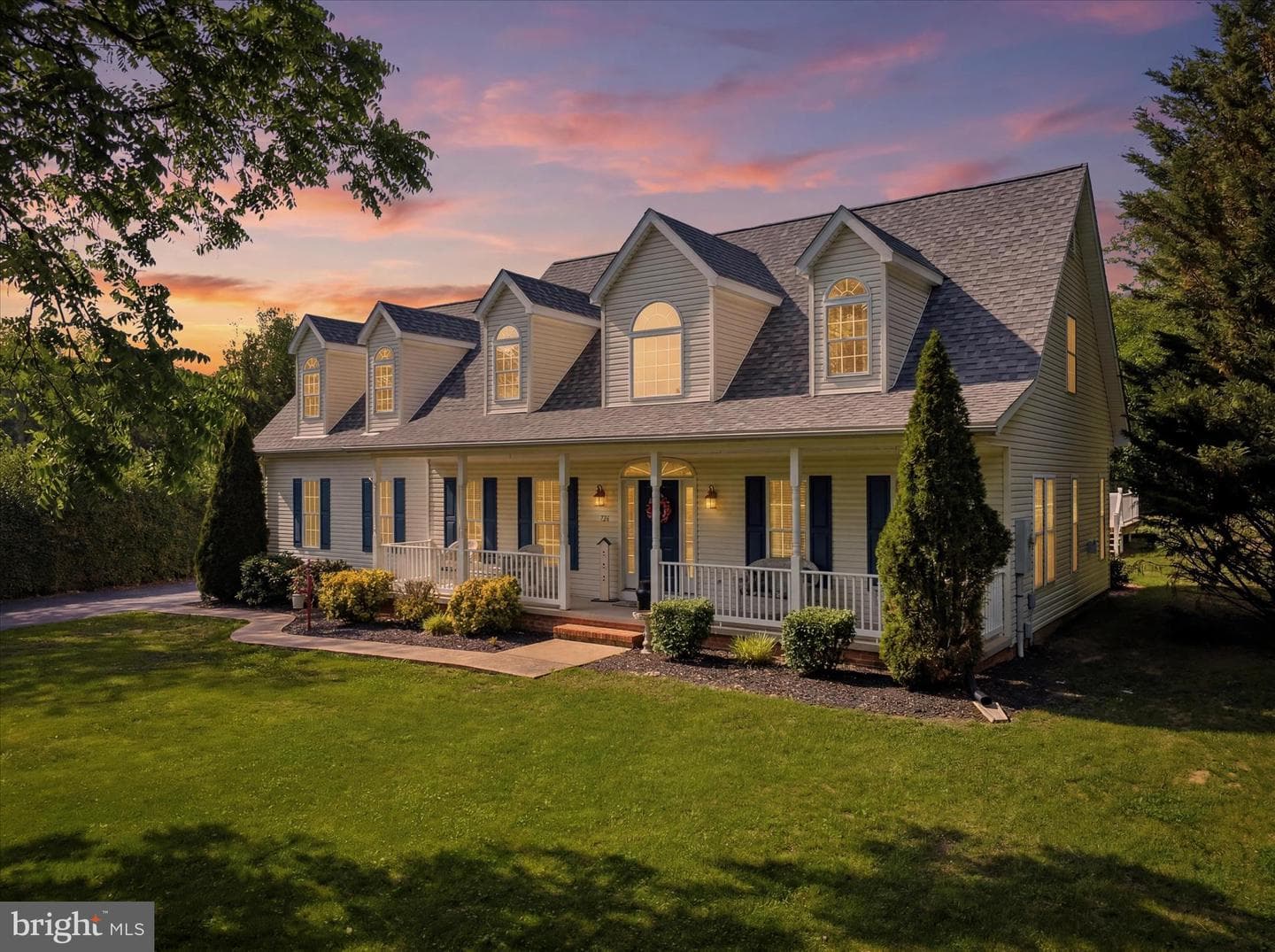 726 Doe Run Road, Inwood