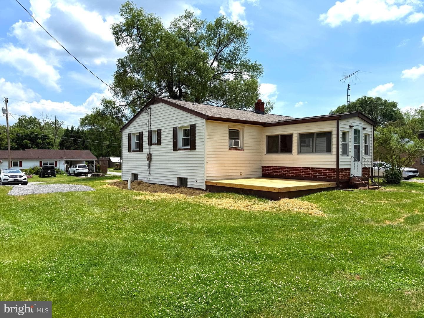 173 Brookdale Avenue photo 5