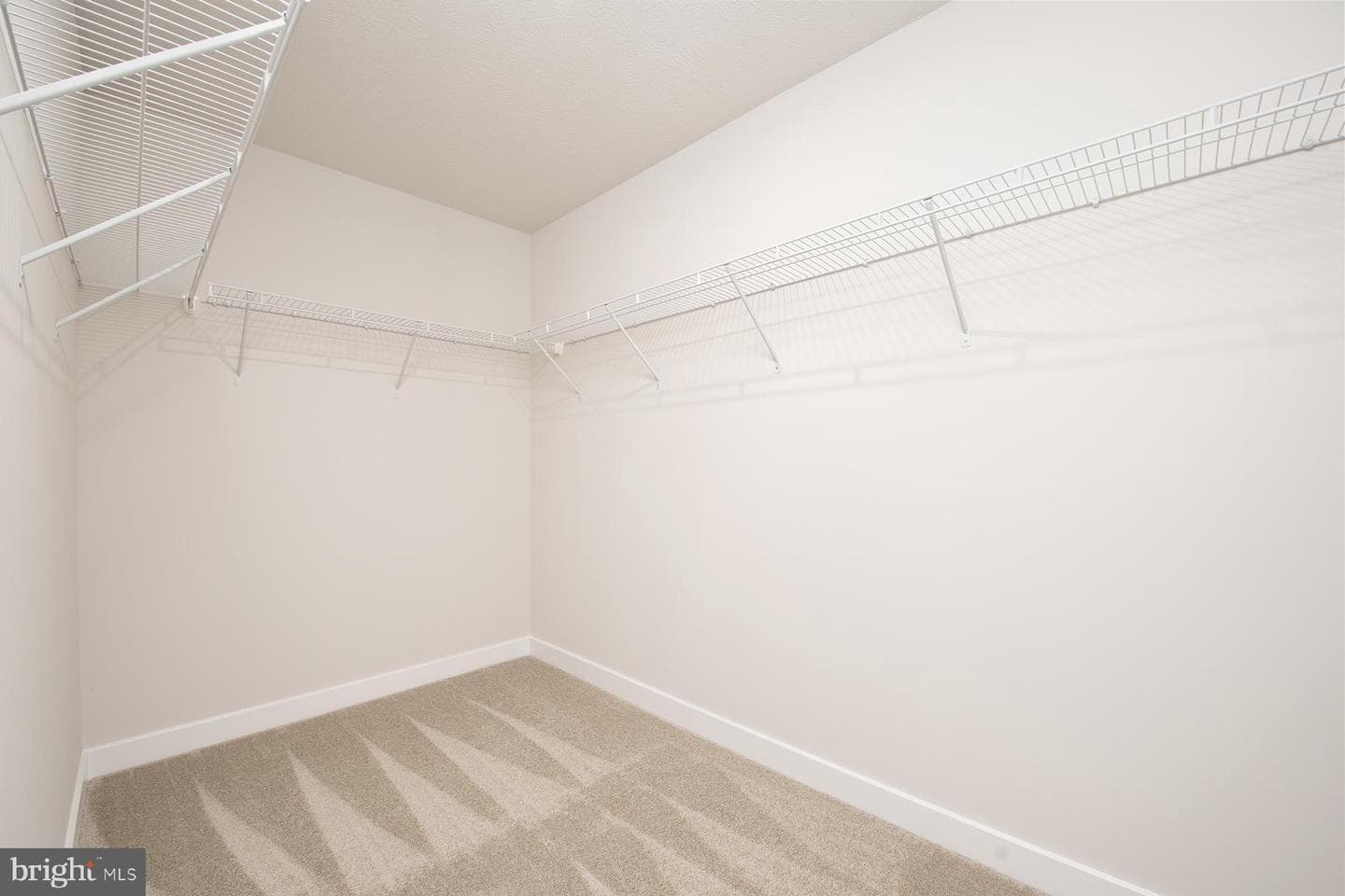 1680 Alice Springs Drive photo 10