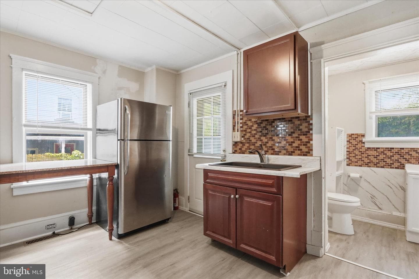 226 N Spring Street photo 11