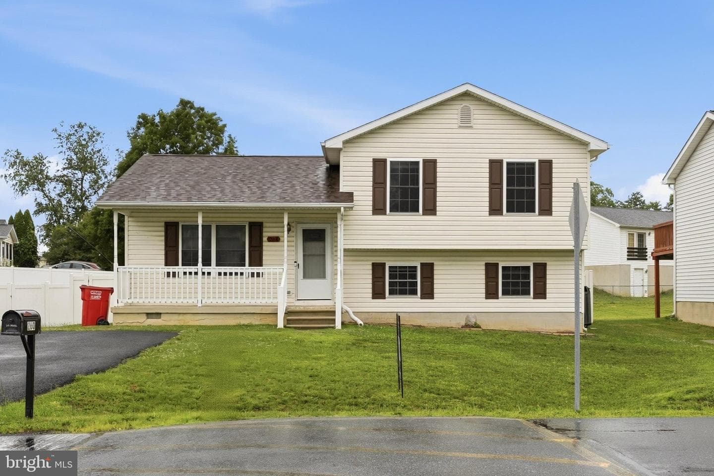 260 Universe Drive, Martinsburg