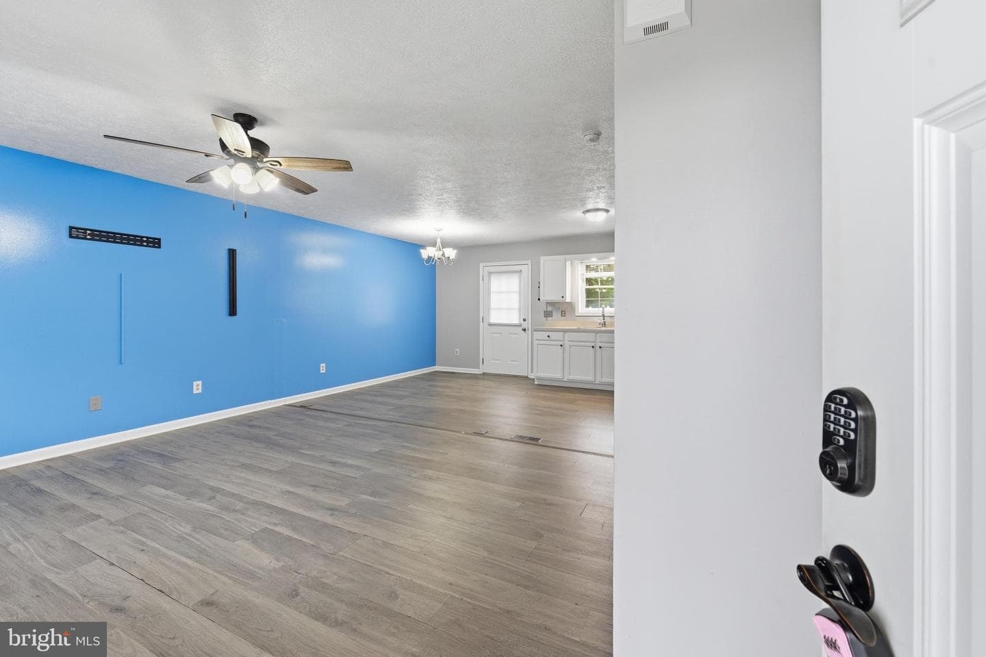 260 Universe Drive photo 3