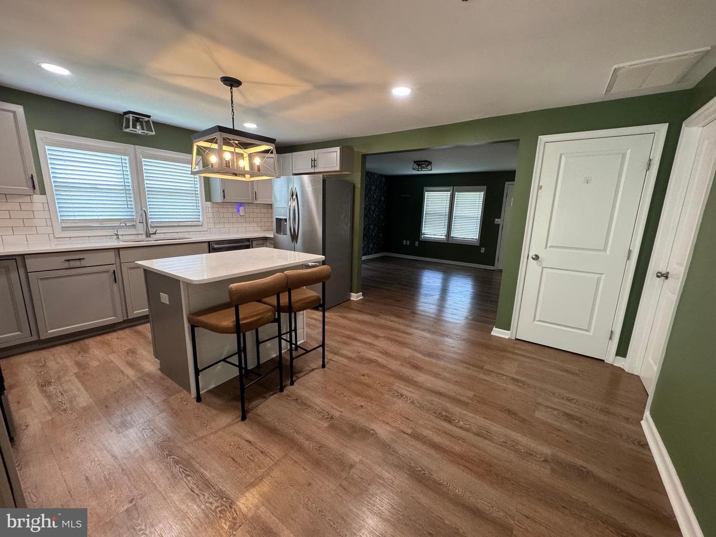 7865 Hedgesville Road photo 30
