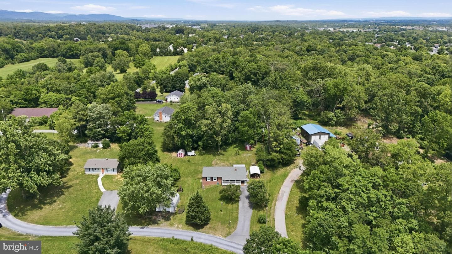 60 Elliott Drive photo 41