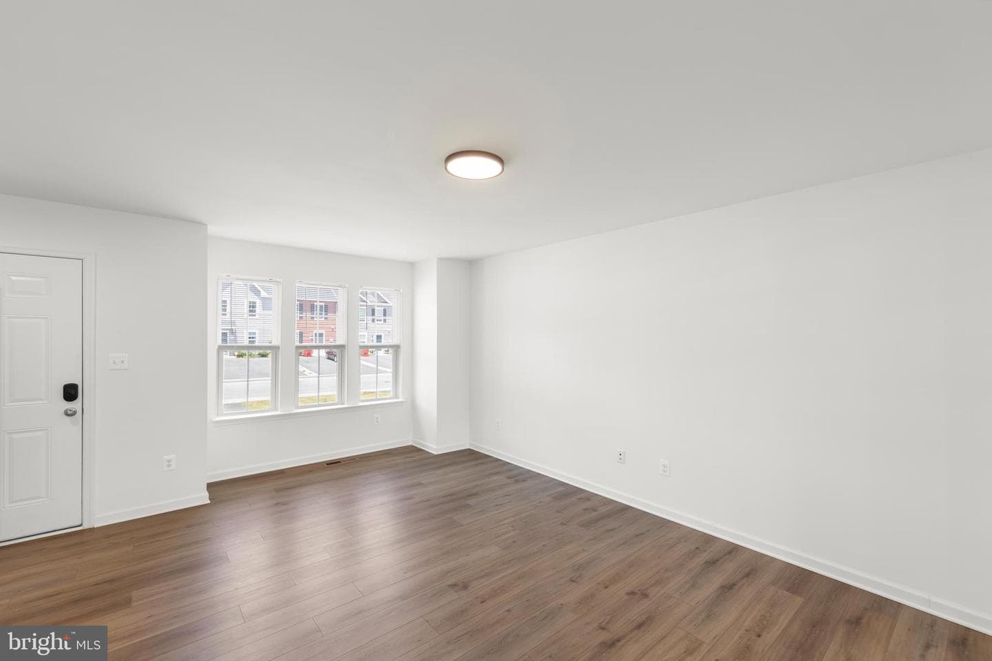 33 Scrub Pine Court photo 8