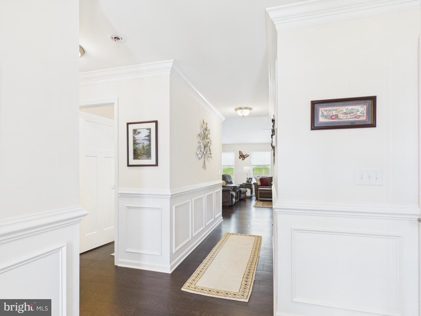 185 Twickenham Drive photo 11