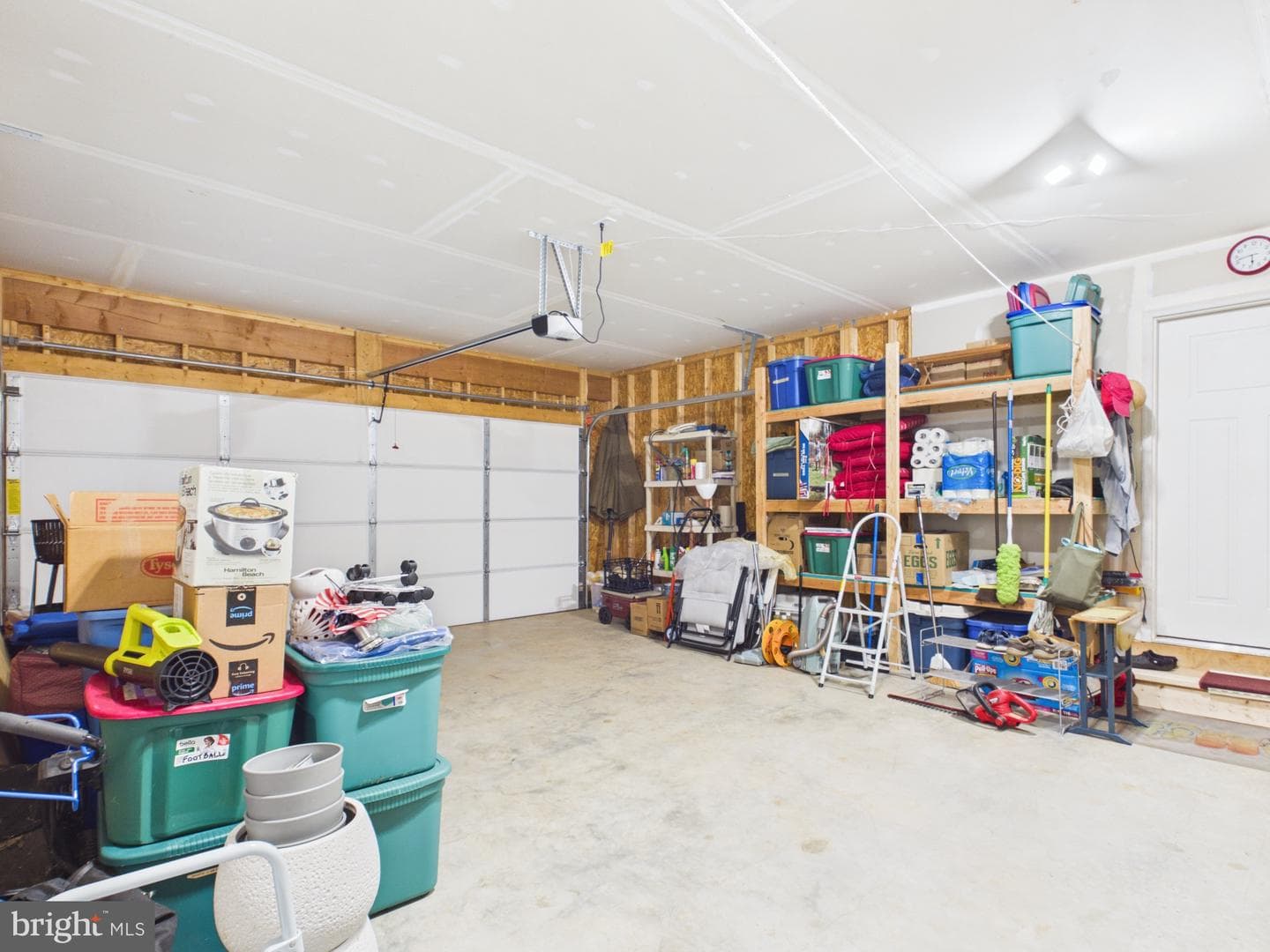 185 Twickenham Drive photo 14